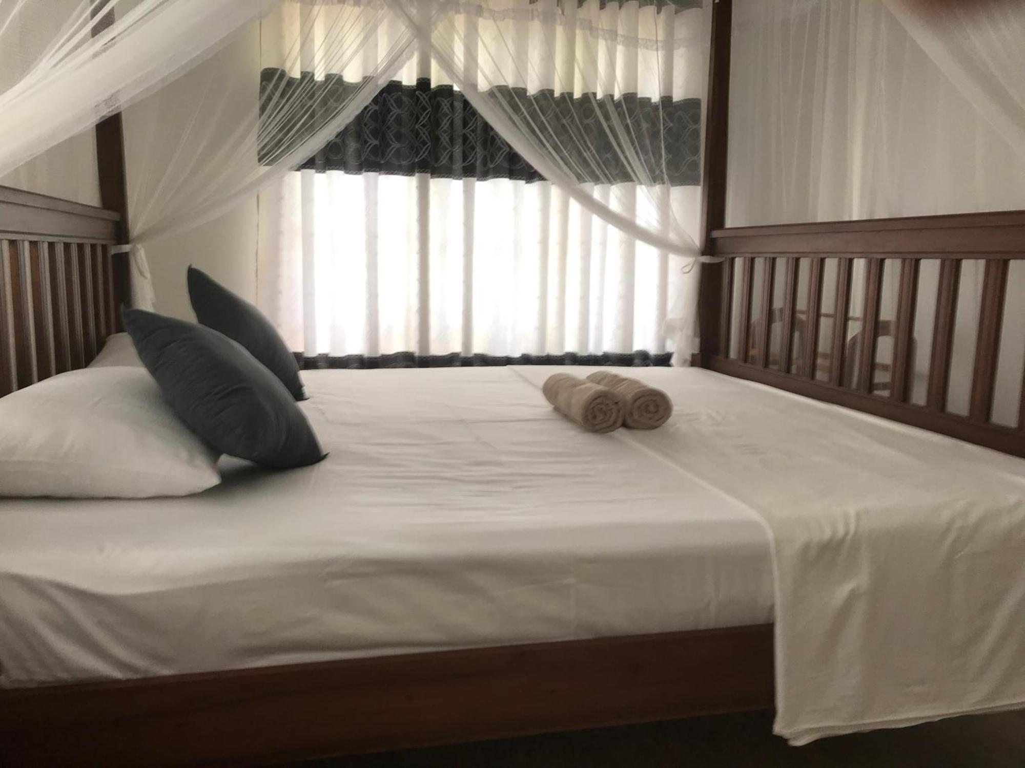 Apartamento The Dalawella Porch House Galle Exterior foto