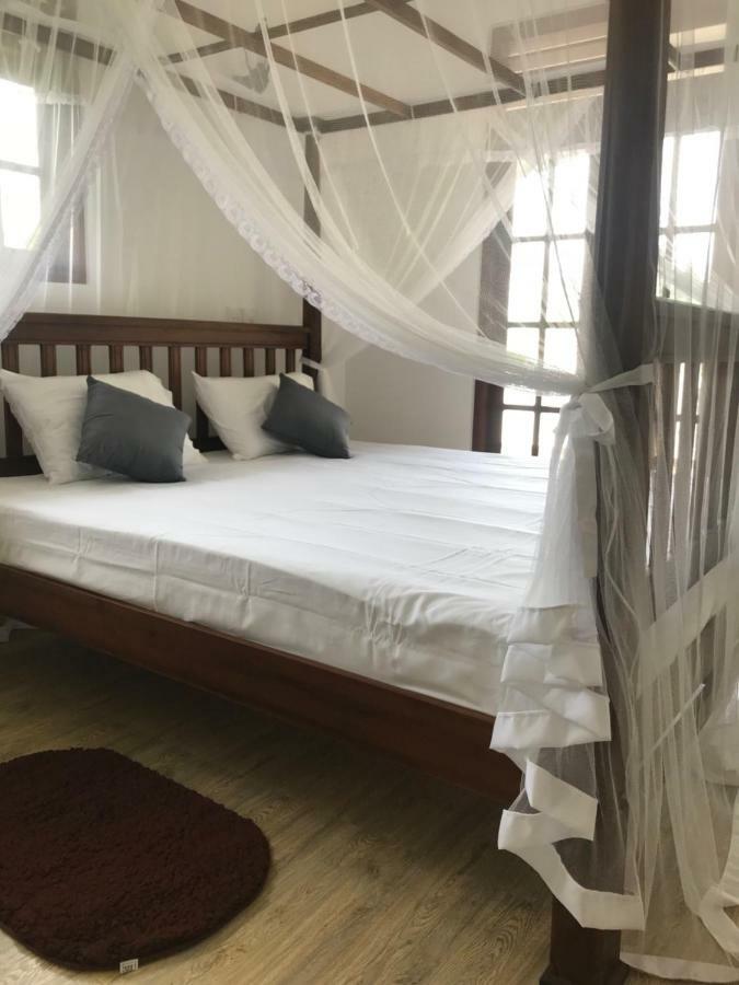 Apartamento The Dalawella Porch House Galle Exterior foto